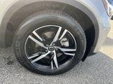 Certified 2025 Volvo XC40 B5 Core image 5