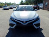 Used 2023 Toyota Camry SE image 2