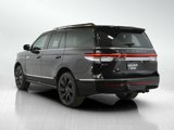 Used 2024 Lincoln Navigator Reserve image 3