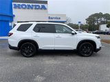 New 2025 Honda Pilot Touring image 4