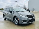 New 2025 Chrysler Pacifica Select image 2