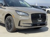 New 2025 Lincoln Corsair AWD w/ Equipment Group 101A image 3