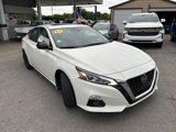 Used 2022 Nissan Altima 2.5 SR w/ Midnight Edition Package image 5