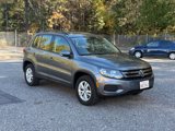 Used 2016 Volkswagen Tiguan S image 4
