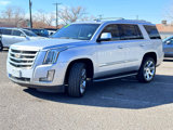 Used 2017 Cadillac Escalade Luxury image 3