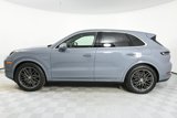 Used 2024 Porsche Cayenne Turbo image 2
