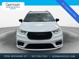 New 2025 Chrysler Pacifica Limited image 6