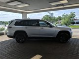 Used 2021 Jeep Grand Cherokee L Laredo image 4