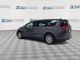 Used 2022 Chrysler Voyager LX image 6