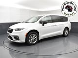 New 2025 Chrysler Pacifica Select image 3