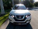 Used 2019 Nissan Rogue SV w/ Premium Package image 5