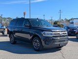 Used 2022 Ford Expedition XLT image 3