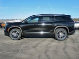 New 2025 Chevrolet Traverse LT w/ Driver Confidence Package image 2