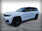 Used 2025 Jeep Grand Cherokee L Summit w/ High Altitude Package image 2