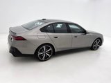 New 2026 BMW 550e xDrive image 4