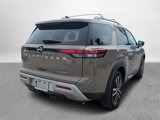 New 2025 Nissan Pathfinder Platinum w/ Cargo Package image 4