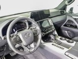 Used 2025 Lexus LX 700h F Sport image 6