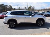 Used 2024 Nissan Rogue SV image 6