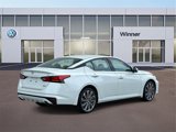 Used 2023 Nissan Altima 2.5 SL image 4