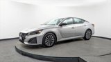 Used 2024 Nissan Altima 2.5 SV image 2