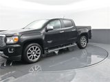 Used 2019 GMC Canyon Denali image 2