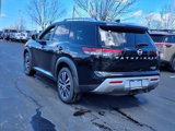 New 2025 Nissan Pathfinder Platinum image 3