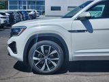 New 2025 Volkswagen Atlas SEL Premium R-Line image 2