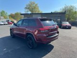 Used 2019 Jeep Grand Cherokee Altitude image 4