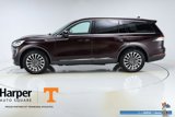 Used 2023 Lincoln Aviator Reserve w/ Equipment Group 201A image 2