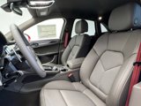 Certified 2024 Porsche Macan S image 5