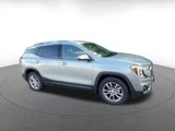 Used 2024 GMC Terrain SLT image 2