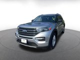 Used 2024 Ford Explorer XLT w/ Equipment Group 202A image 5