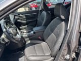 Used 2023 Nissan Altima 2.5 SL image 2
