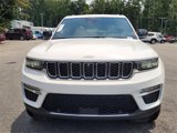New 2025 Jeep Grand Cherokee Limited w/ Luxury Tech Group II image 2