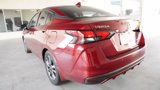 Used 2020 Nissan Versa SV image 5