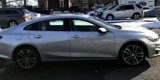 Used 2020 Chevrolet Malibu LT image 2