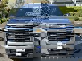 New 2026 Chevrolet Traverse LT image 2