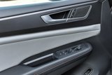 New 2025 Volkswagen Atlas Peak Edition SE image 5