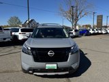 New 2025 Nissan Pathfinder Platinum w/ Black Appearance Package image 2
