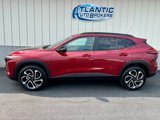 Used 2025 Chevrolet Trax RS w/ Driver Confidence Package image 2