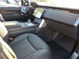 New 2025 Land Rover Range Rover Long Wheelbase SE image 4