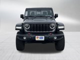 Used 2024 Jeep Gladiator Rubicon w/ Technology Group image 2