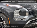New 2025 Mitsubishi Outlander SE image 2