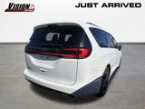 New 2024 Chrysler Pacifica Touring-L w/ Uconnect Theater Family Group image 4