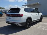 New 2025 Volkswagen Atlas Peak Edition SE image 5