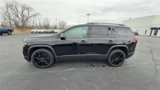 Certified 2023 GMC Acadia SLT w/ Elevation Edition image 5