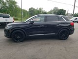 Used 2017 Lincoln MKX Reserve image 4