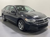 Used 2024 Volkswagen Jetta SE image 4