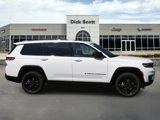 New 2025 Jeep Grand Cherokee Summit image 2