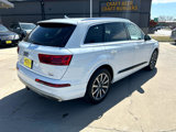 Used 2017 Audi Q7 3.0T Prestige image 3